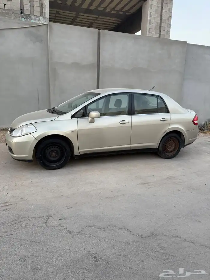 للبيع نيسان تيدا 2008 6
