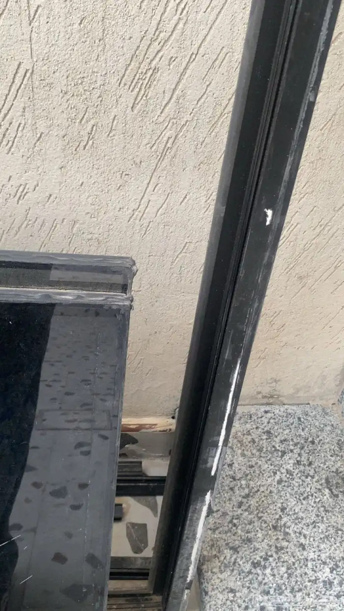 نافذة دبل قلاس جوده عاليه جديده مقاس مترين تقريبا 3