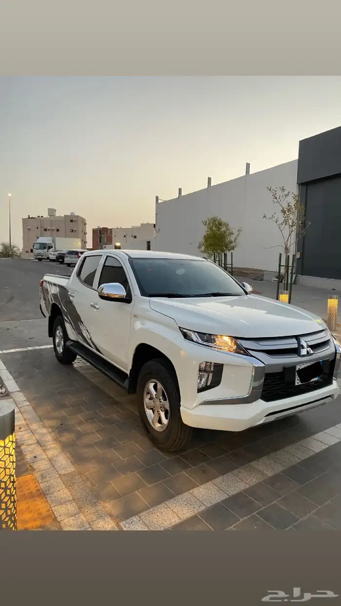 للبيع ميتسوبيشي 2023 L200 1