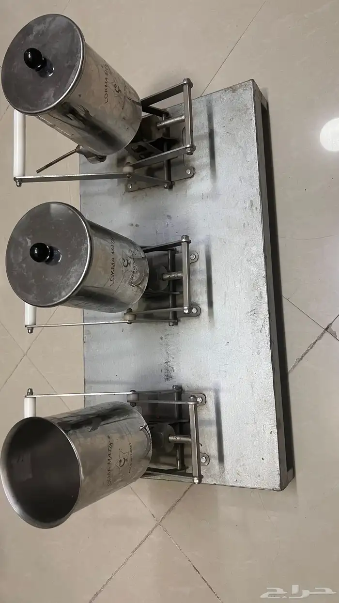 مكبس صوصات للمعجنات مستعمل 1
