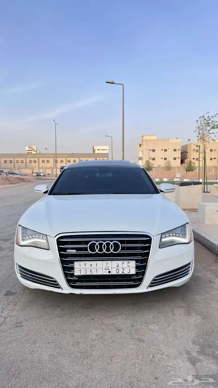 اودي A8 2012 18