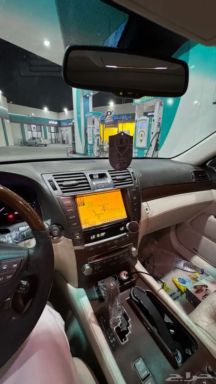 لكزس LS 460L 2010 13