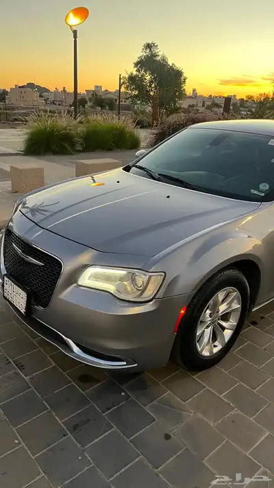 كرايسلر 300c نضيف ممشى قليل index