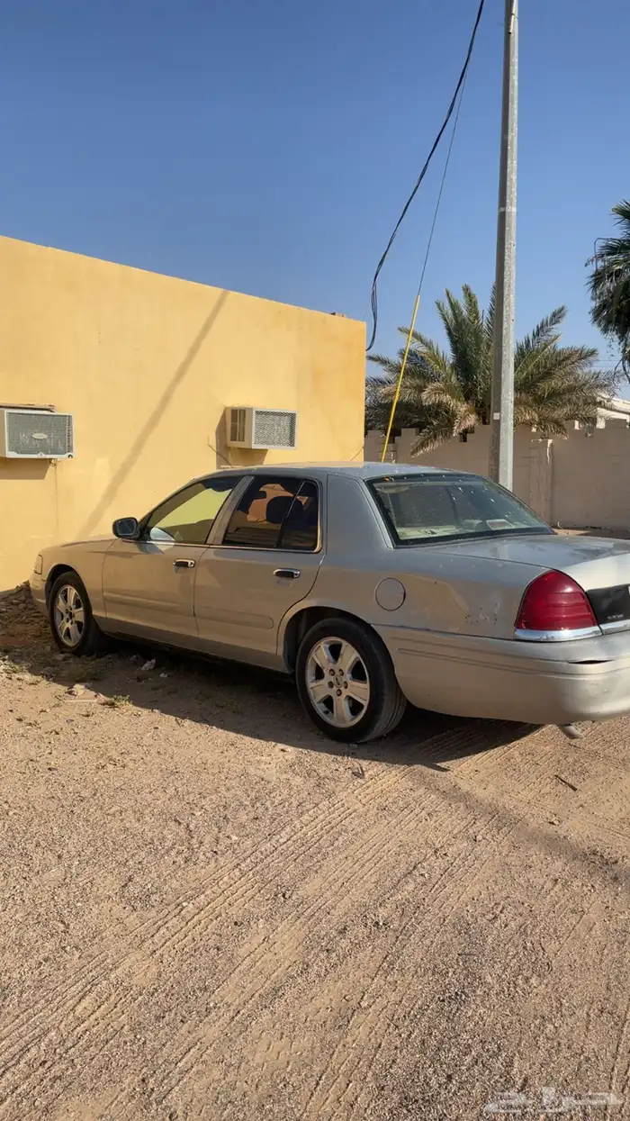 بيع قطع غيار فورد فكتوريا سعودي 2008 0