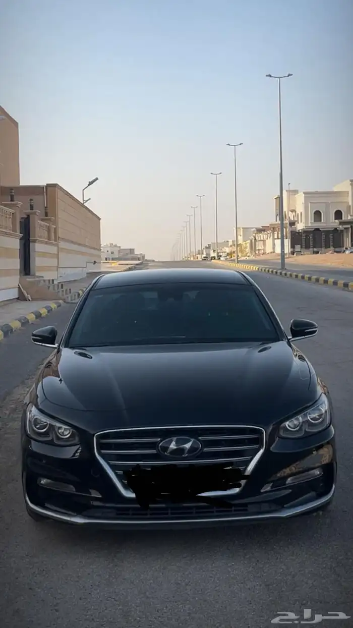 للبيع هيونداي ازيرا ديزل   Hyundai Grandeur 2018 4