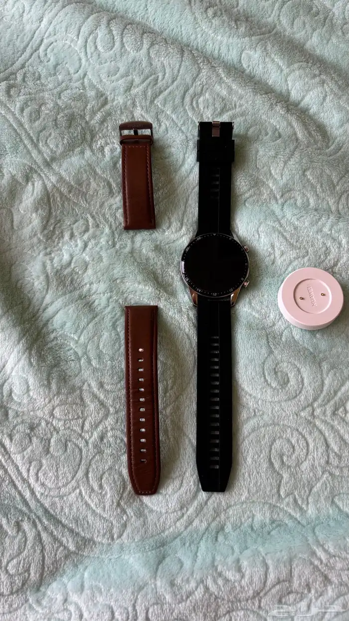 هواوي GT 2 حالة ممتازة يشمل الشاحن 46mm 4