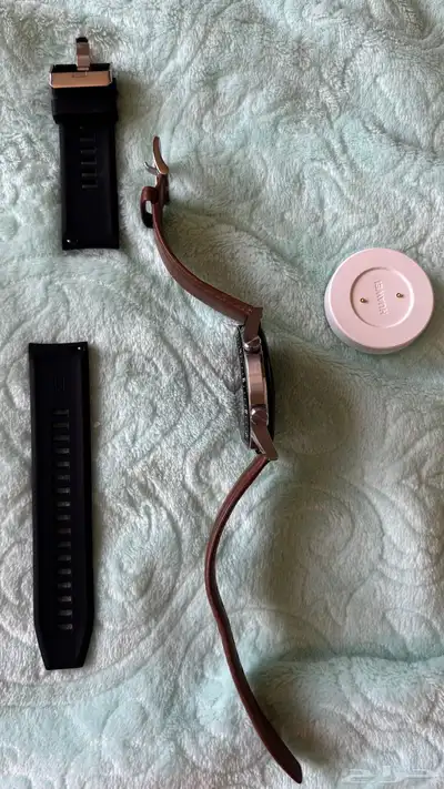 هواوي GT 2 حالة ممتازة يشمل الشاحن 46mm index