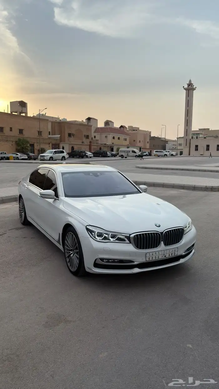 نظييف جدا BMW 750li 2016 - بي ام دبليو الفئة السابعه 2016 18