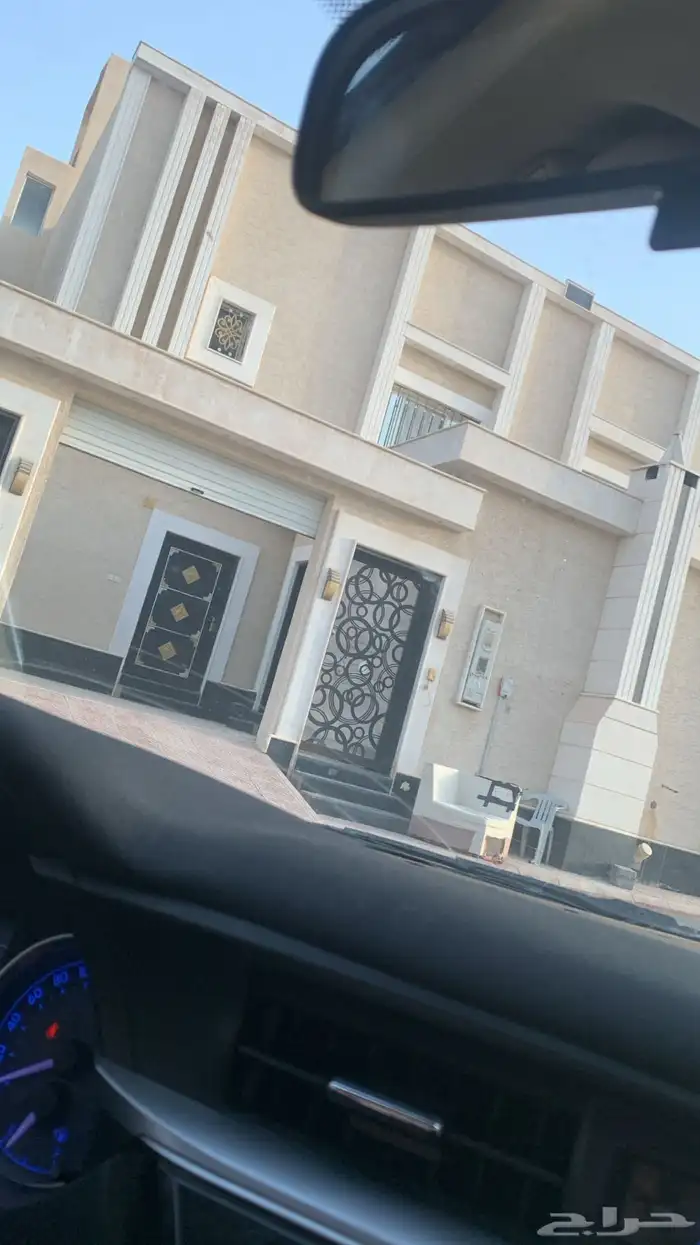 فرصة ذهبيه للبيع دور مساحة 336 السعر 850 الف 0