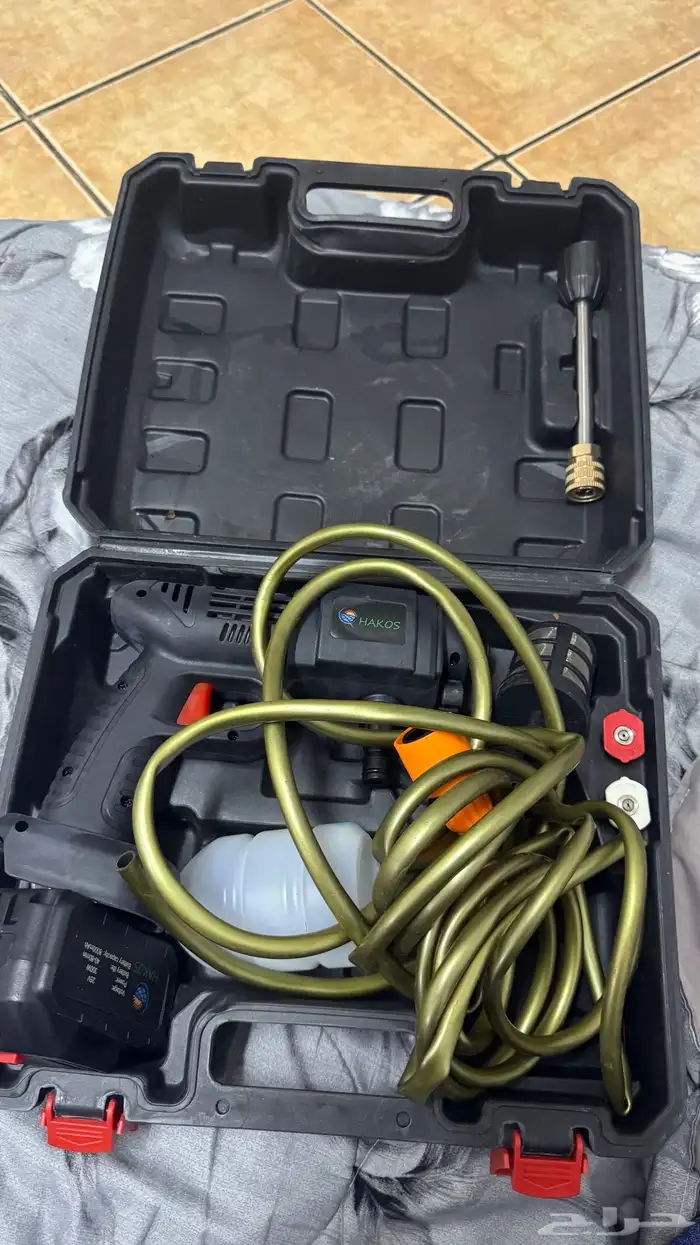 ماكينة غسل بالضغط للسيارات 0
