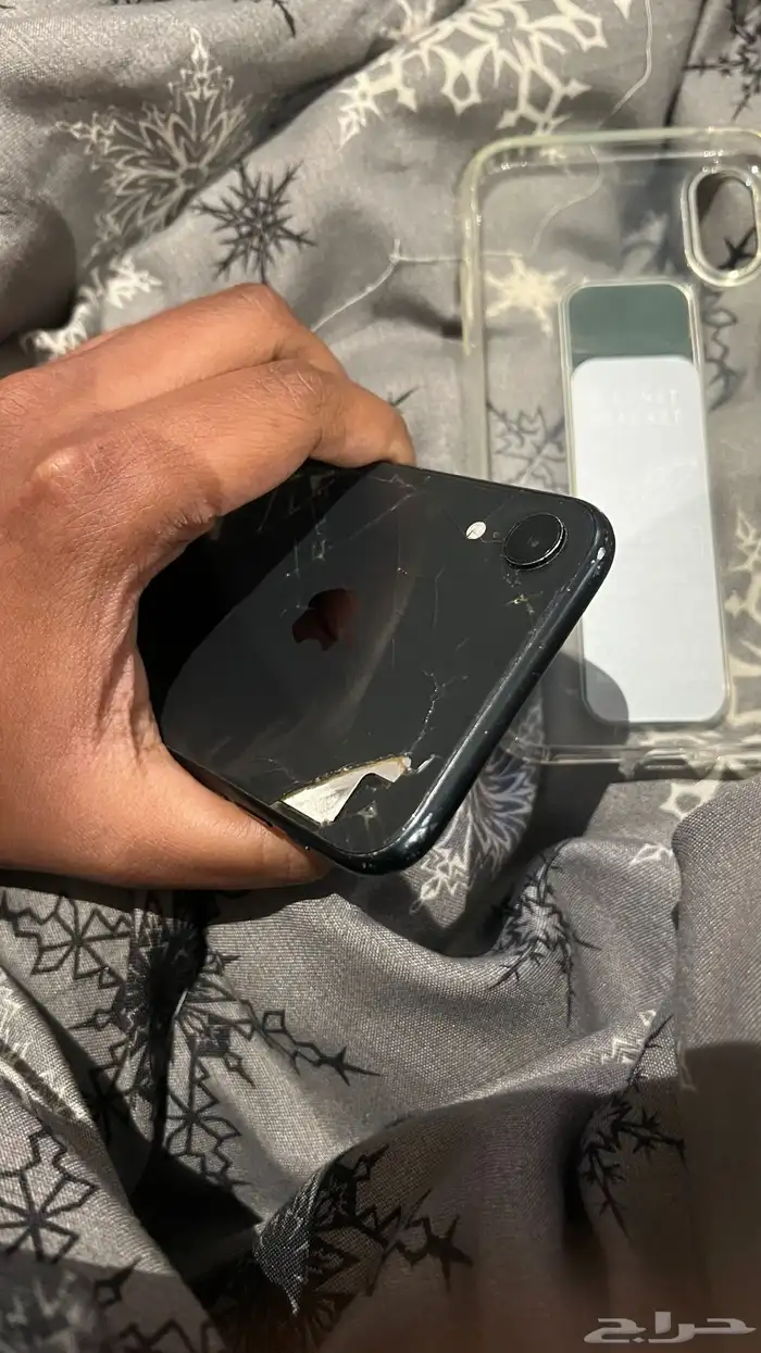 ايفون اكس ار XR اللون اسود للبيع مستعجل 5