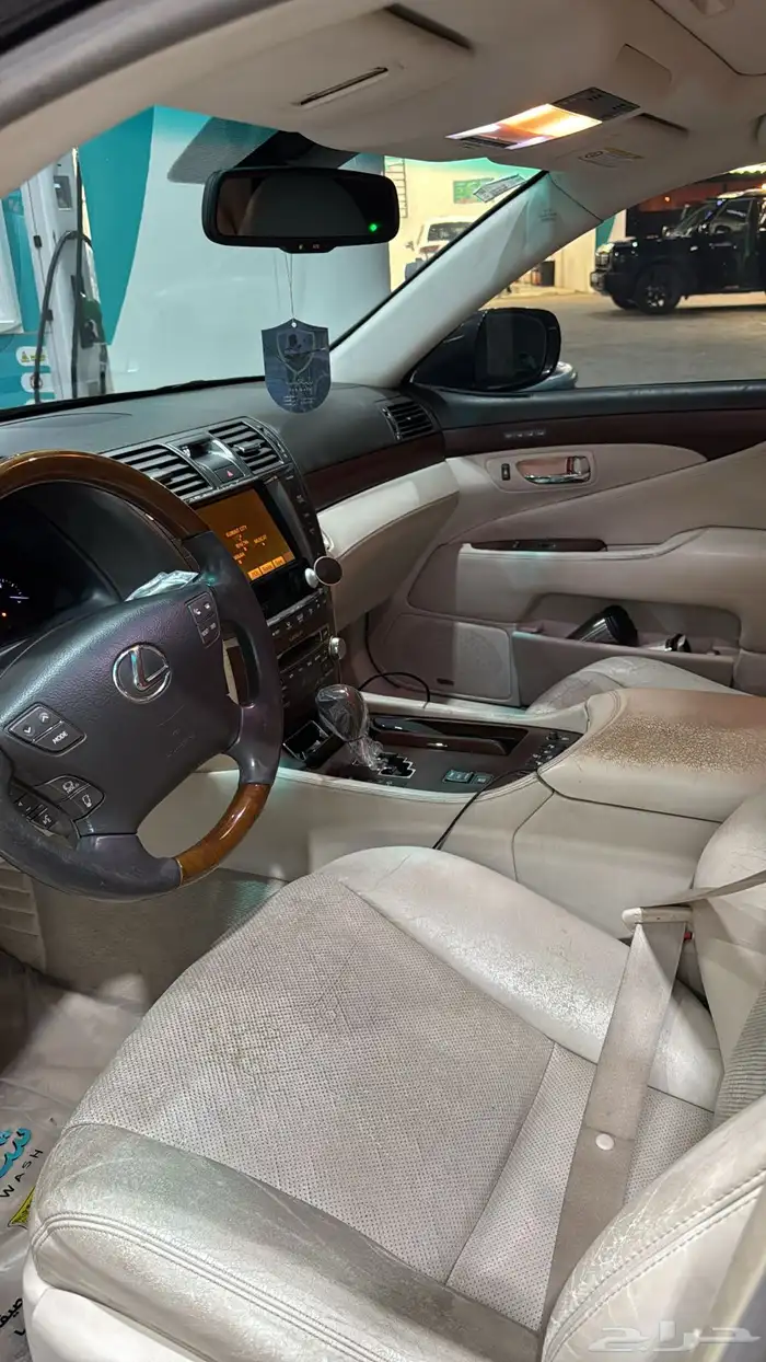 لكزس LS 460L 2010 8