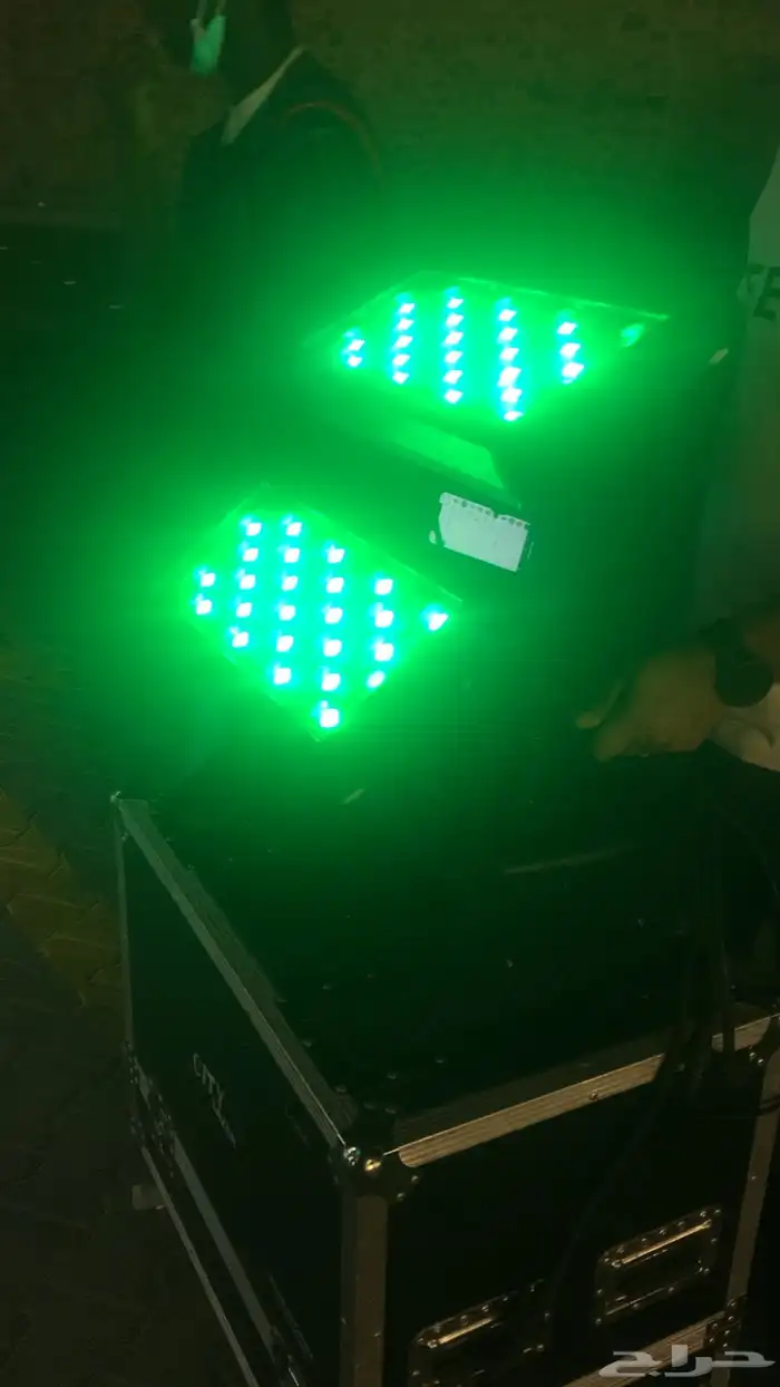 كشافات اليوم الوطني باللون الاخضر 8