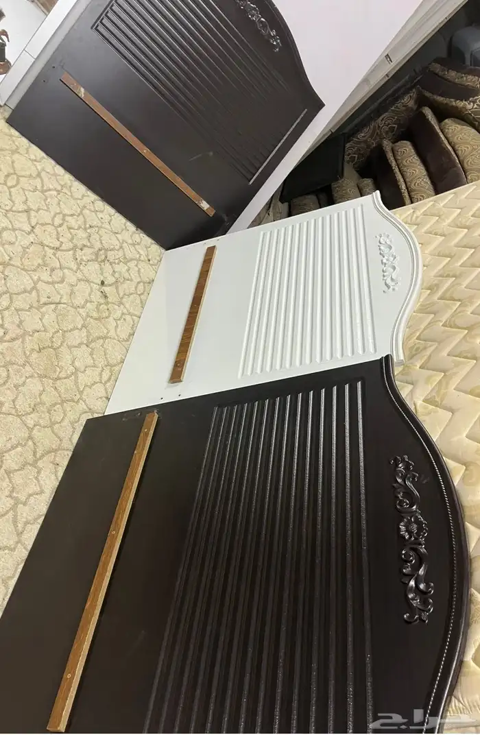 سرير اطفال نفر عدد 3 مع المراتب 1