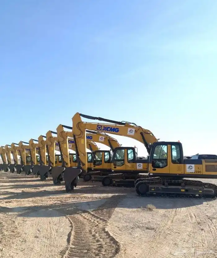 بوكلين بكلين بكلينات بوكلينات حديثة للإيجار اليومي الشهري 1