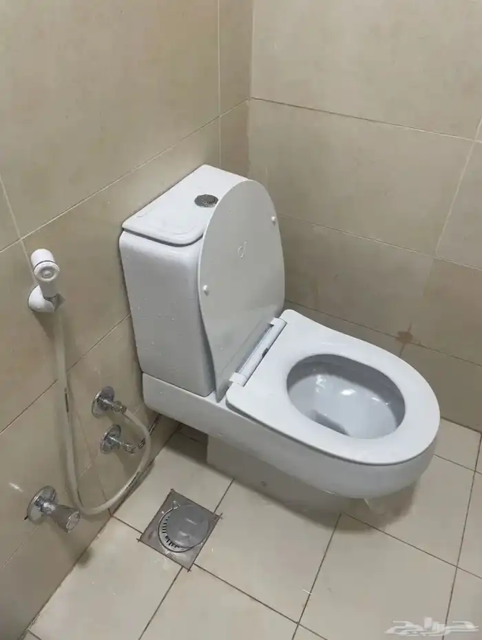 كرسي حمام ومغسله بي اكسسوارتهم. كامله 4