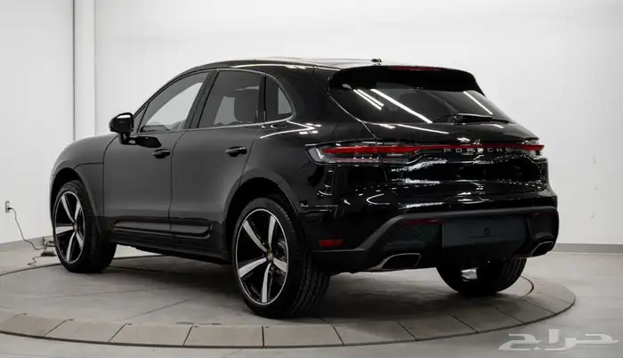سعر منافس 2024 Porsche Macan 2