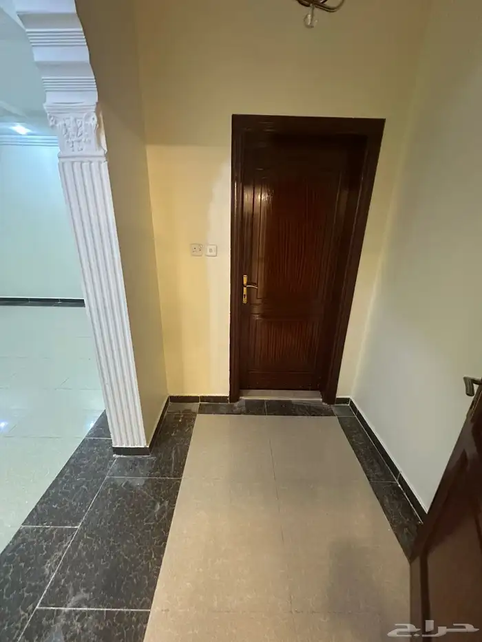 دور واسع وفاخر ومستقل للايجار 8