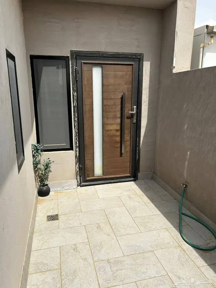 ملحق للايجار 13