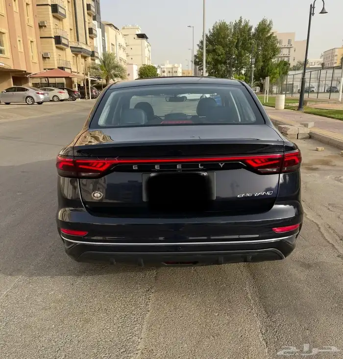 جيلي امجراند 7 2023 فل كامل 32000 البيع 8
