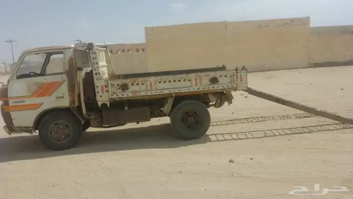 بوبكات وقلاب للبيع 0