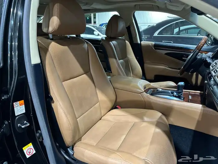 لكزس LS 460L فل كامل موديل 2015 8