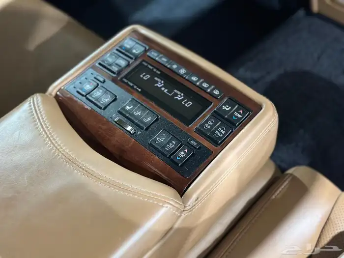 لكزس LS 460L فل كامل موديل 2015 10
