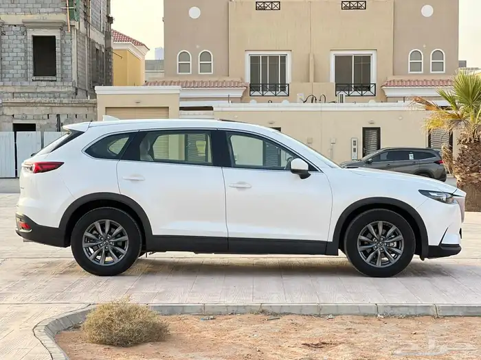 مازدا CX9 موديل 2023 نصف فل فتحه دبل نظيف جداا ( تم البيع ) 5