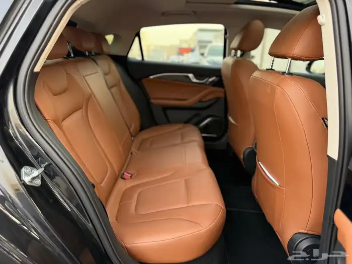 فاو بسترن B70 موديل 2023 فل بودي وكالة 30
