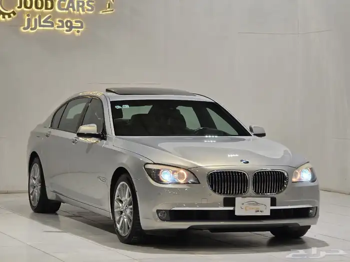 بي ام دبليو 750Li موديل 2012 بحاله الوكاله 5