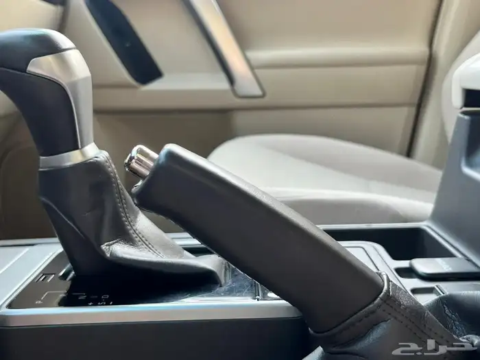برادو 2022 v6 نظيف دبل (تم البيع) 37