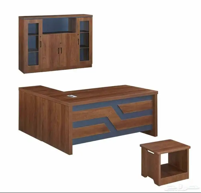 office table and office chairs مكاتب و كراسي 2
