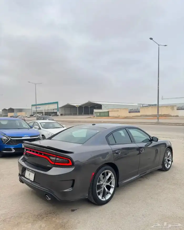 للبيع دوج تشارجر 2021 - 6 سلندر GT بحالة الوكاله 3