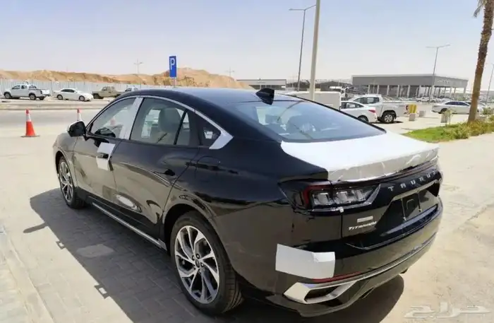 فورد تورس تيتانيوم 2025 عروض التقسيط 5