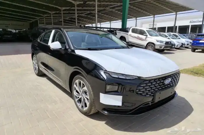 فورد تورس تيتانيوم 2025 عروض التقسيط 0