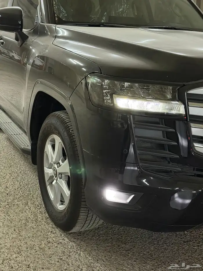 تويوتا لاندكروزر GXR2 Diesel 2025 Black جي إكس آر 2 ديزل 1