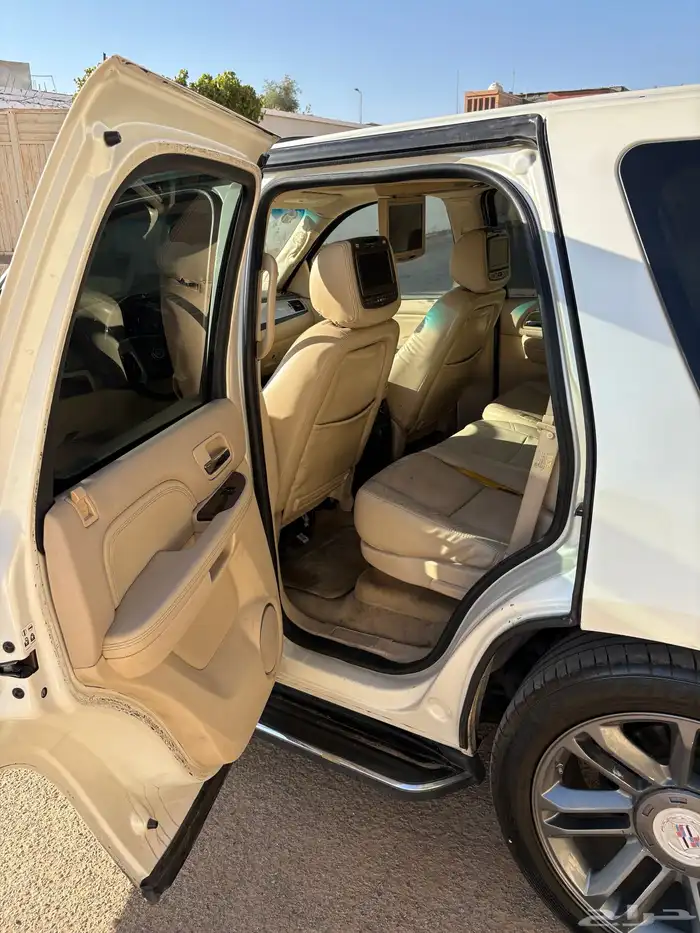 كاديلاك إسكاليد 2007 CADILLAC ESCALADE 9