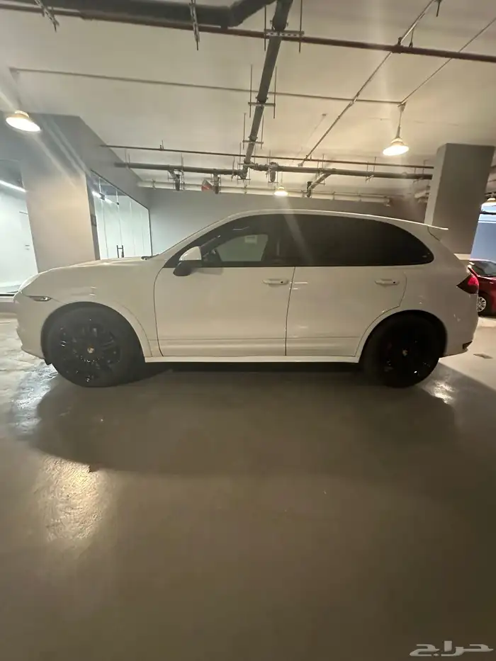 للبيع  بورش كايين GTS 2013 حالة ممتازة   165 000 كلم 2