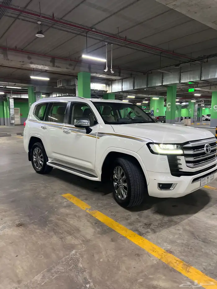 لاندكروزر فكسار VXR 2022 خليجي نسخة 70 عام 8