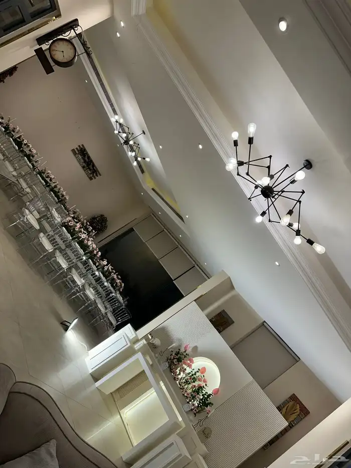 تنسيق ملكه 27