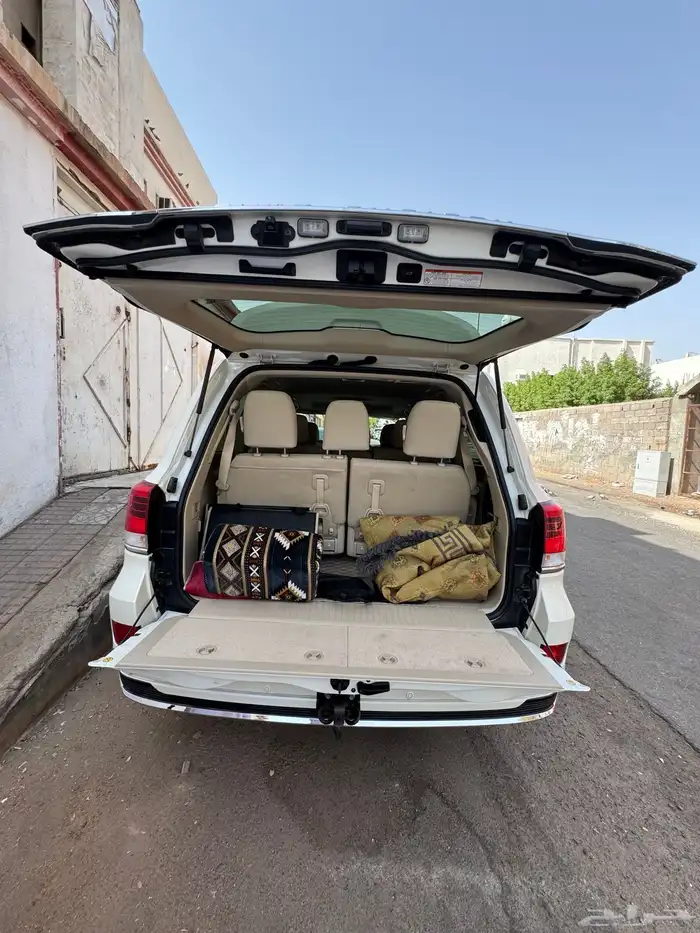 لاندكروزر 2019 جراند تورينق 8