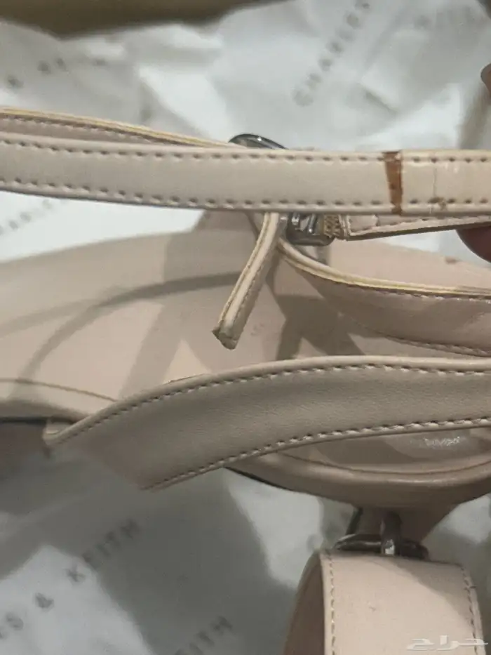 كعب من Charles   Keith 6