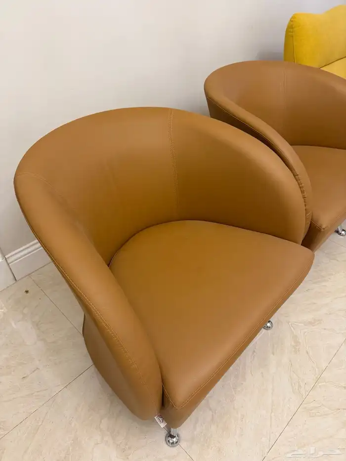 كنب 2 حبه جلد نظيف جديد على السوم 1