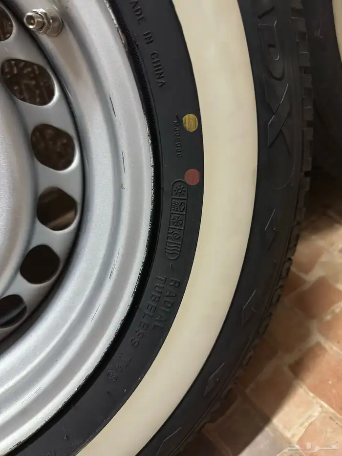 للبيع جنوط دمعه وكفرات مقطعات 5