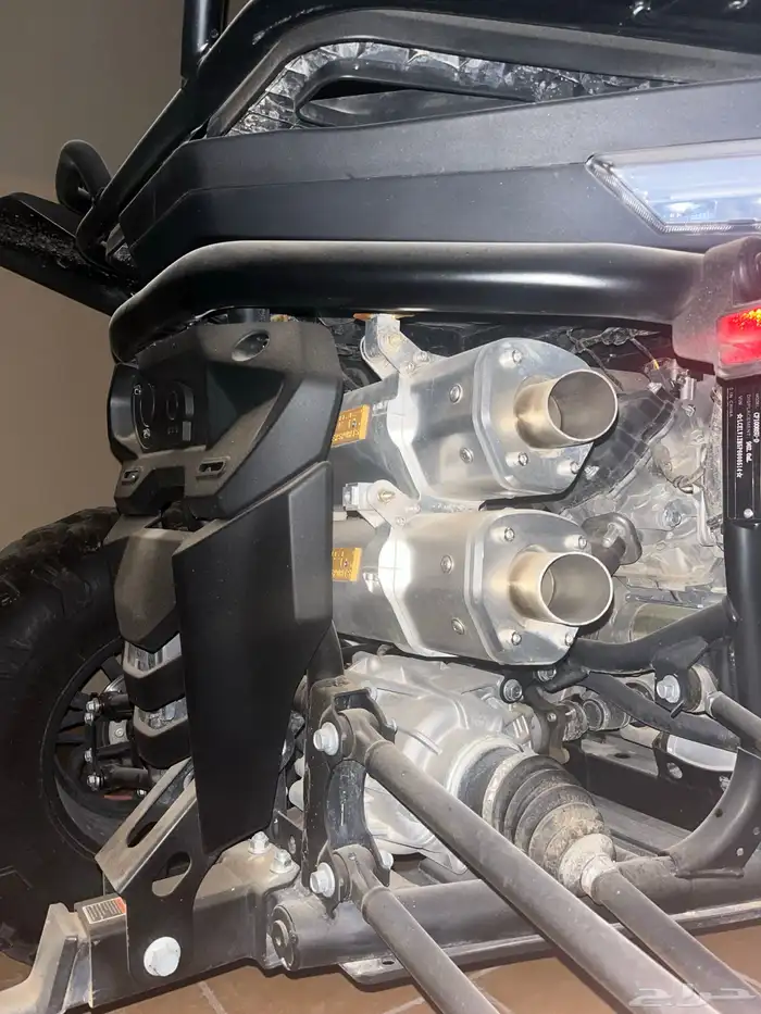 بقي CFMOTO 1000-R 2023 4