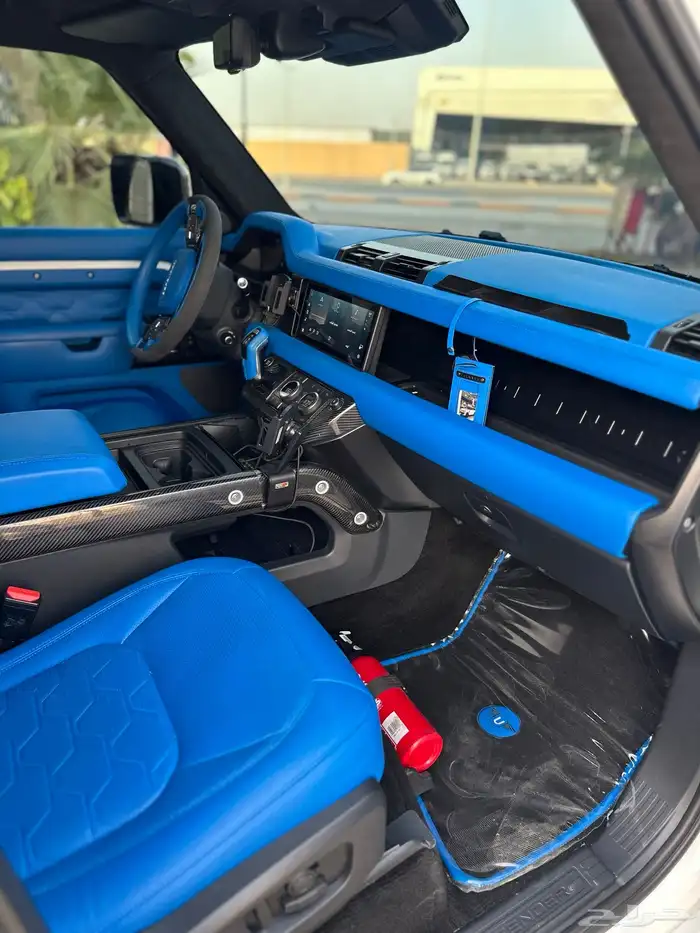 ديفندر HSE 2021 V6 اوربن 20