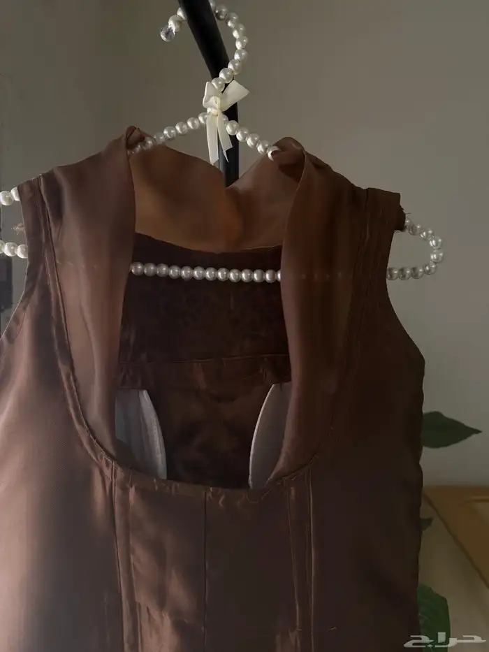 فستان لبس مره وحده من المصممة زينب مقاس S 3