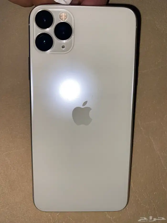iPhone 11 pro max ايفون 3