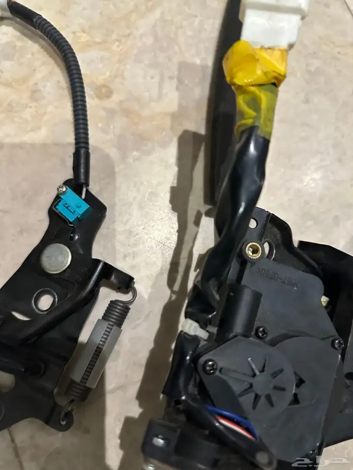 سنتر لوك GS2010 وارد نظيف جدا 2