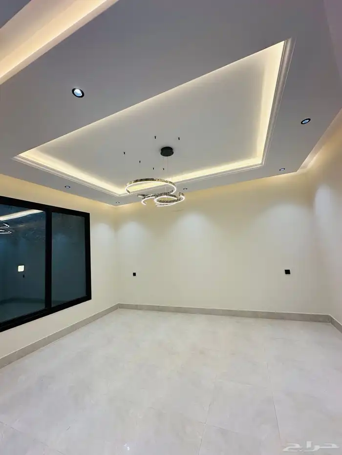 للبيع دور ارضي بمدخل سياره6غرف220متر بالمحاله 5